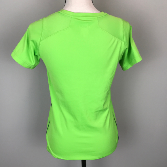🌴 Nike Dri Fit Green T shirt - Picture 4 of 4